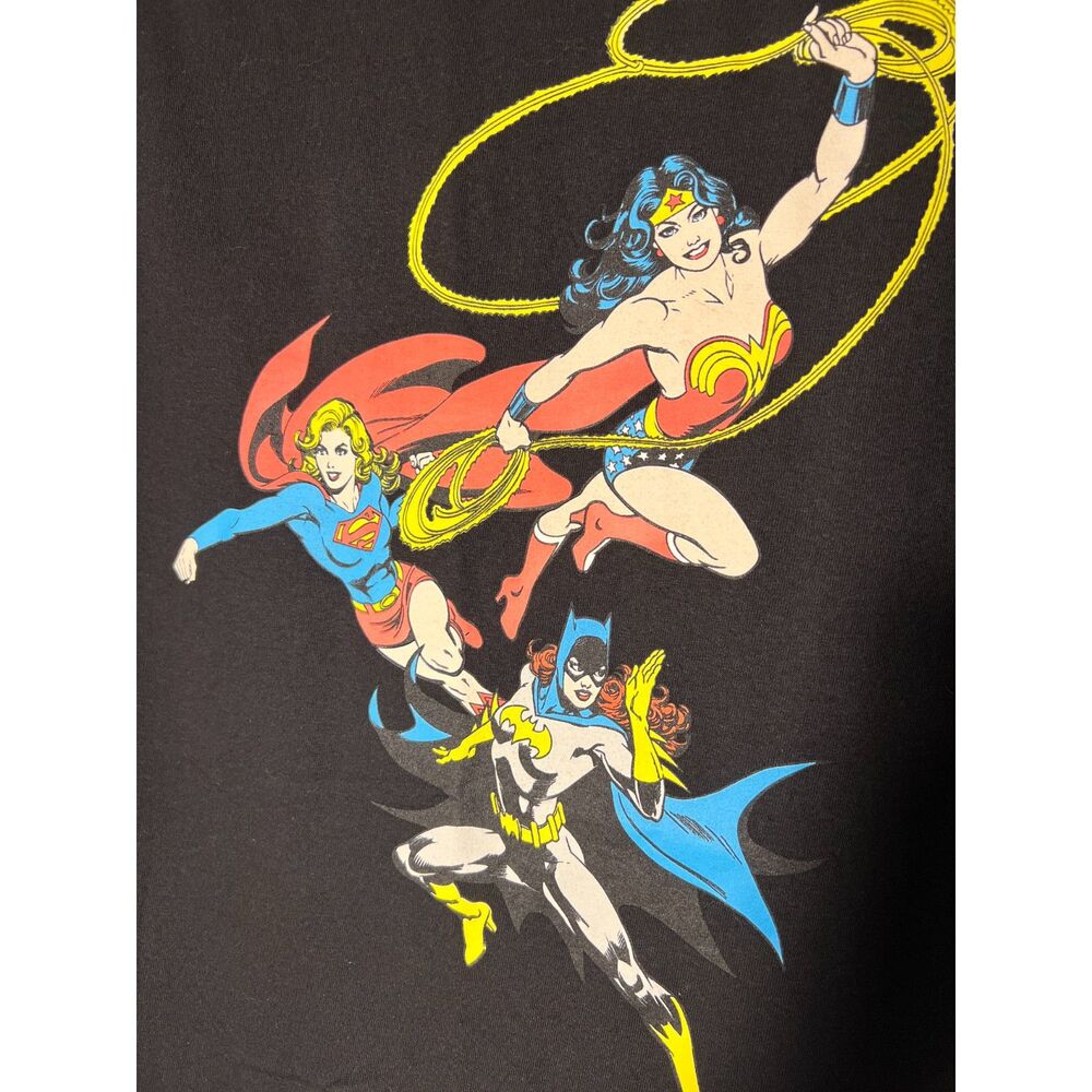 DC Comics The Hundreds Women's T-shirt New with tags size Large